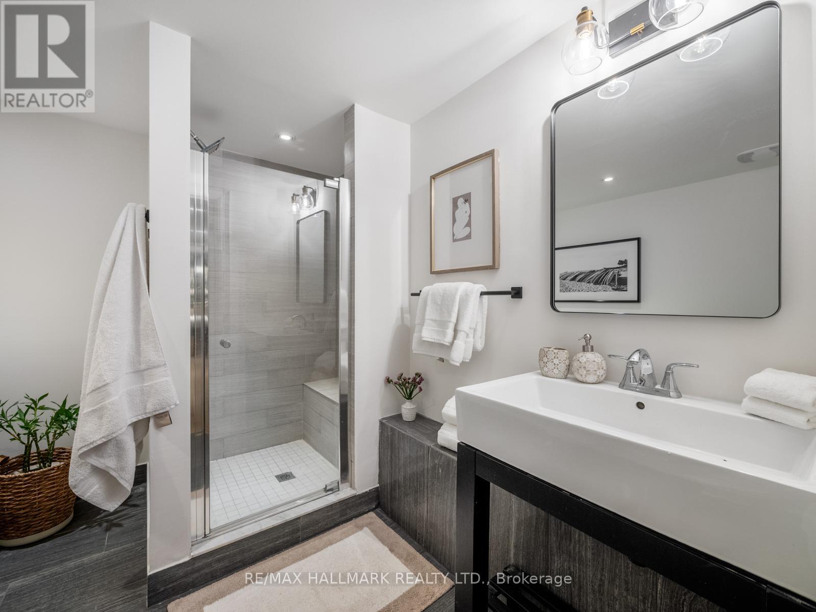 337 Leslie Street, Toronto, Ontario  M4M 3C8 - Photo 34 - E12939220