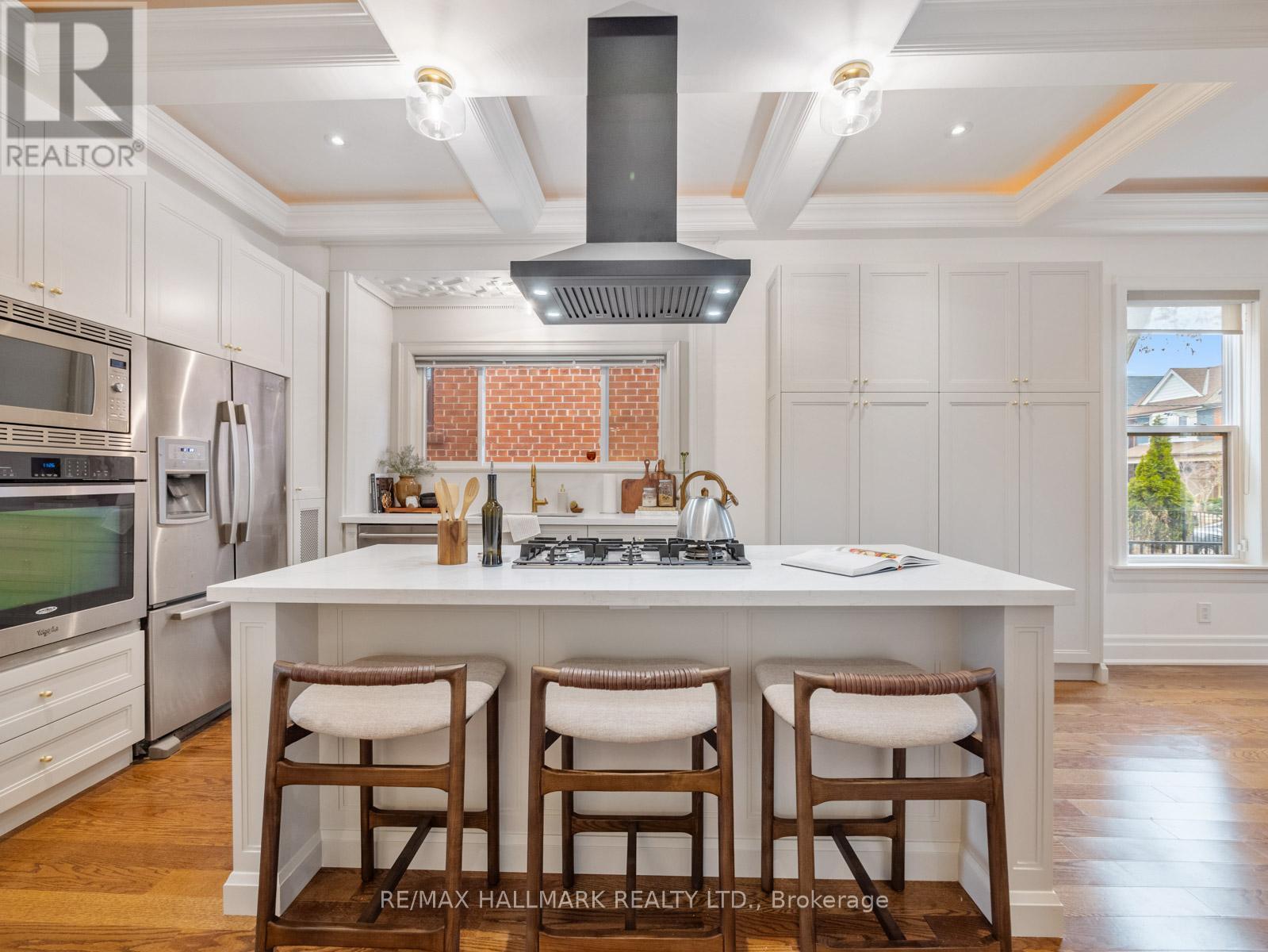 337 Leslie Street, Toronto, Ontario  M4M 3C8 - Photo 7 - E12939220