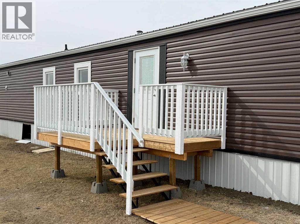 50-300 Roseglen Close, Rosemary, Alberta  T0J 2W0 - Photo 2 - A2297006