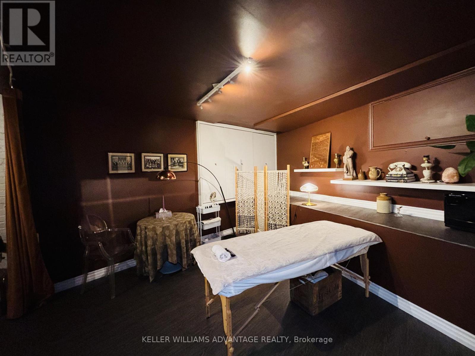 Lower - 1493 Dundas St W Street, Toronto, Ontario M6K 1T6 - Photo 14 - C12904360