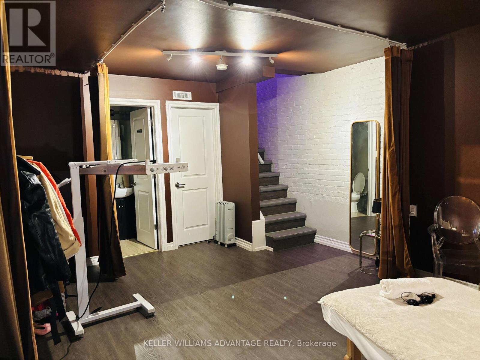 Lower - 1493 Dundas St W Street, Toronto, Ontario M6K 1T6 - Photo 11 - C12904360