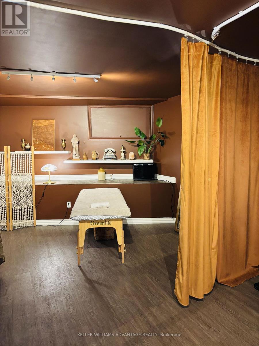 Lower - 1493 Dundas St W Street, Toronto, Ontario M6K 1T6 - Photo 4 - C12904360