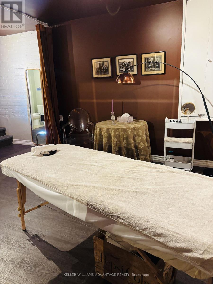 Lower - 1493 Dundas St W Street, Toronto, Ontario M6K 1T6 - Photo 2 - C12904360