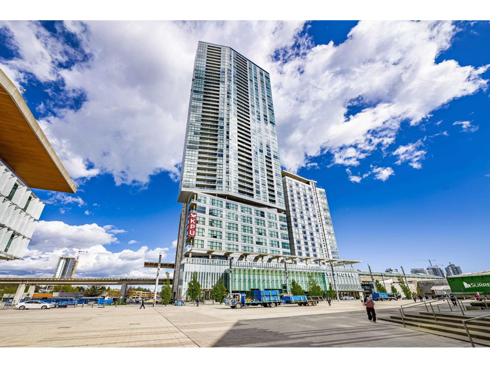 1804 13495 Central Avenue, Surrey, British Columbia V3T 0K2 - Photo 1 - R3103843