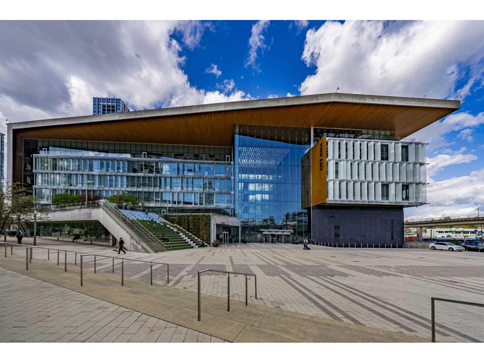 1804 13495 Central Avenue, Surrey, British Columbia V3T 0K2 - Photo 35 - R3103843