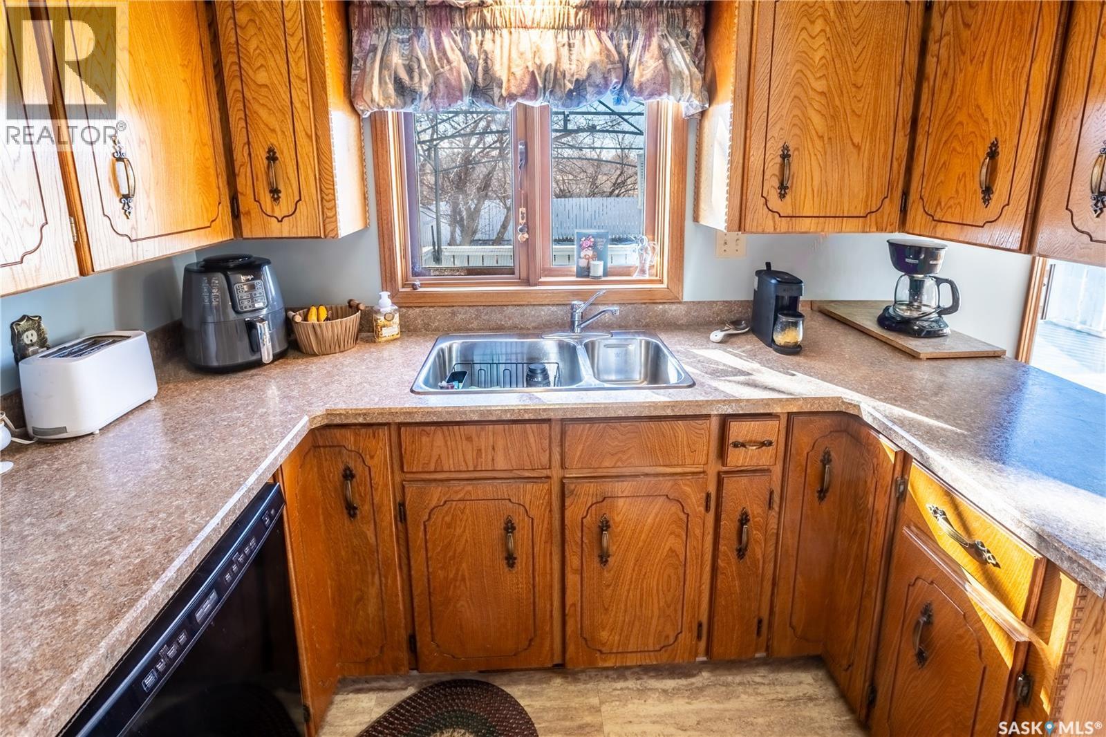 89 Calypso Drive, Moose Jaw, Saskatchewan  S6J 1G1 - Photo 14 - SK031582