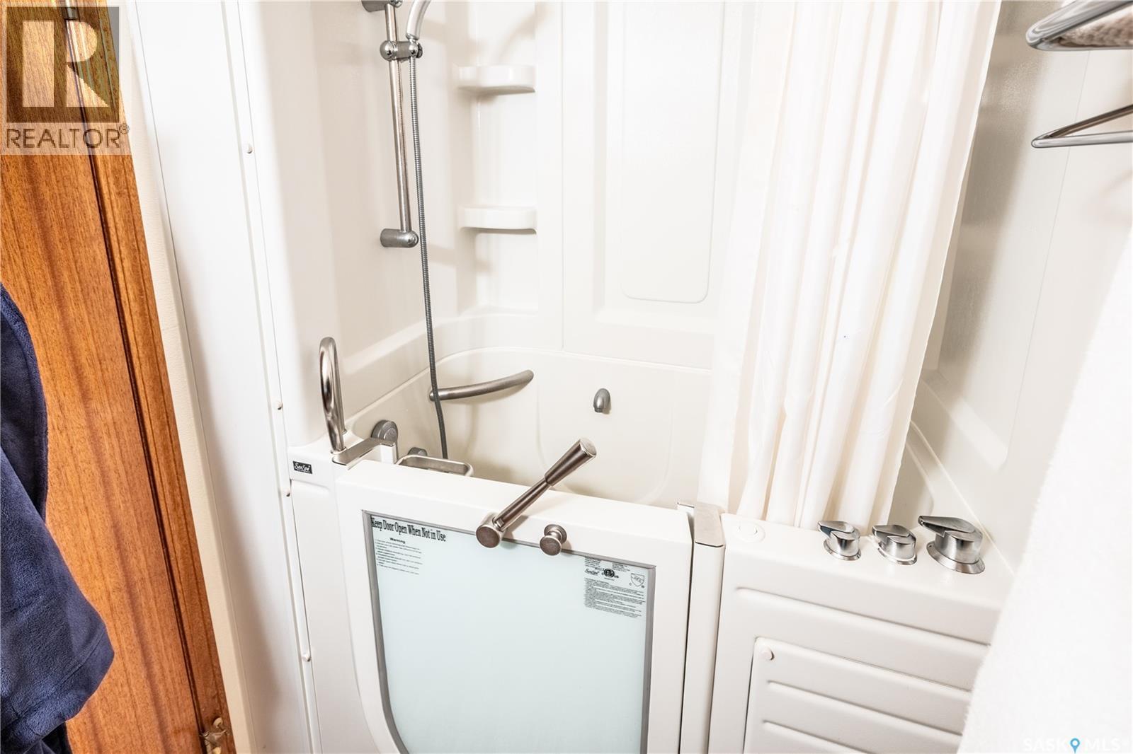 89 Calypso Drive, Moose Jaw, Saskatchewan  S6J 1G1 - Photo 22 - SK031582