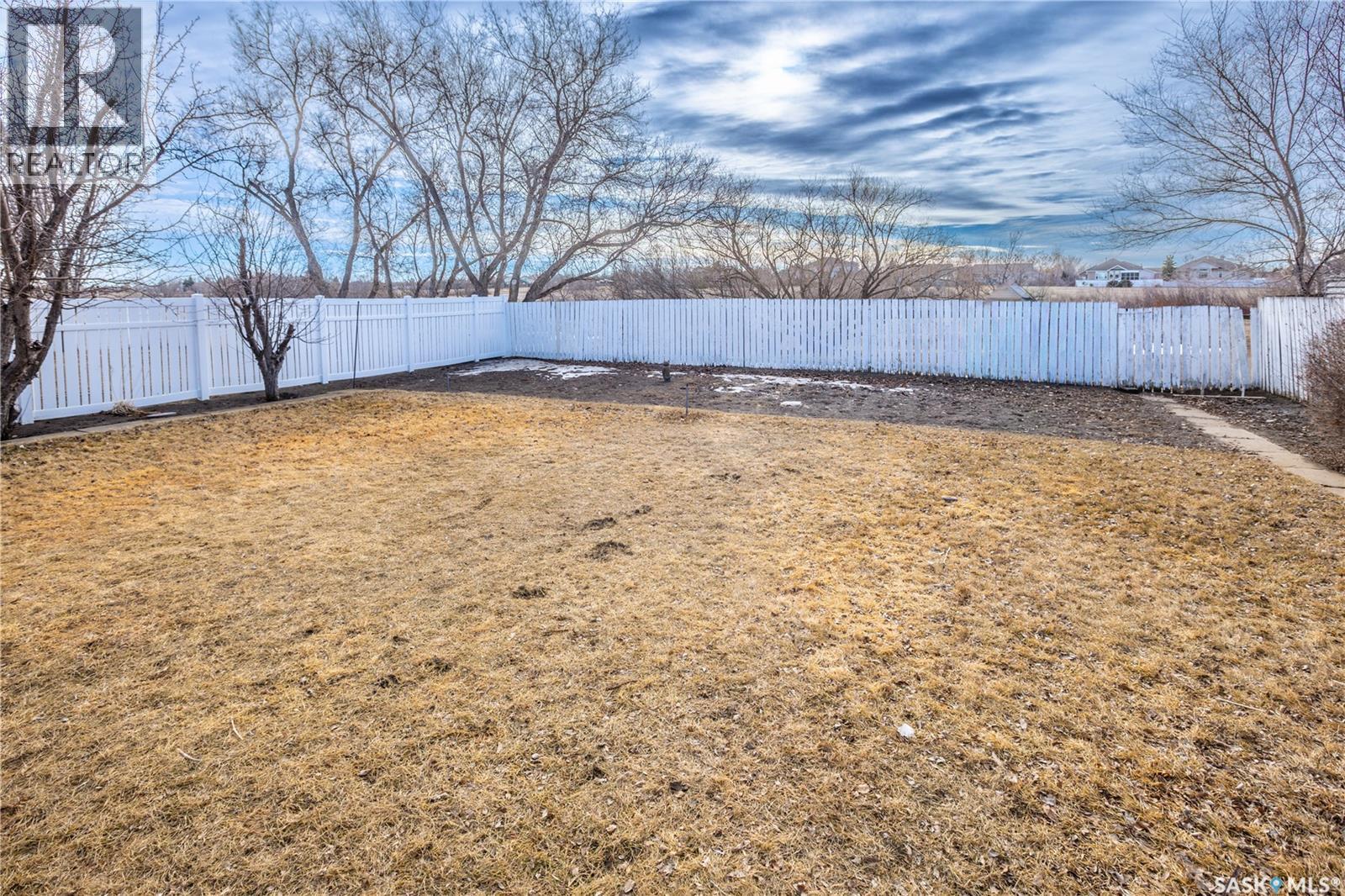 89 Calypso Drive, Moose Jaw, Saskatchewan  S6J 1G1 - Photo 36 - SK031582