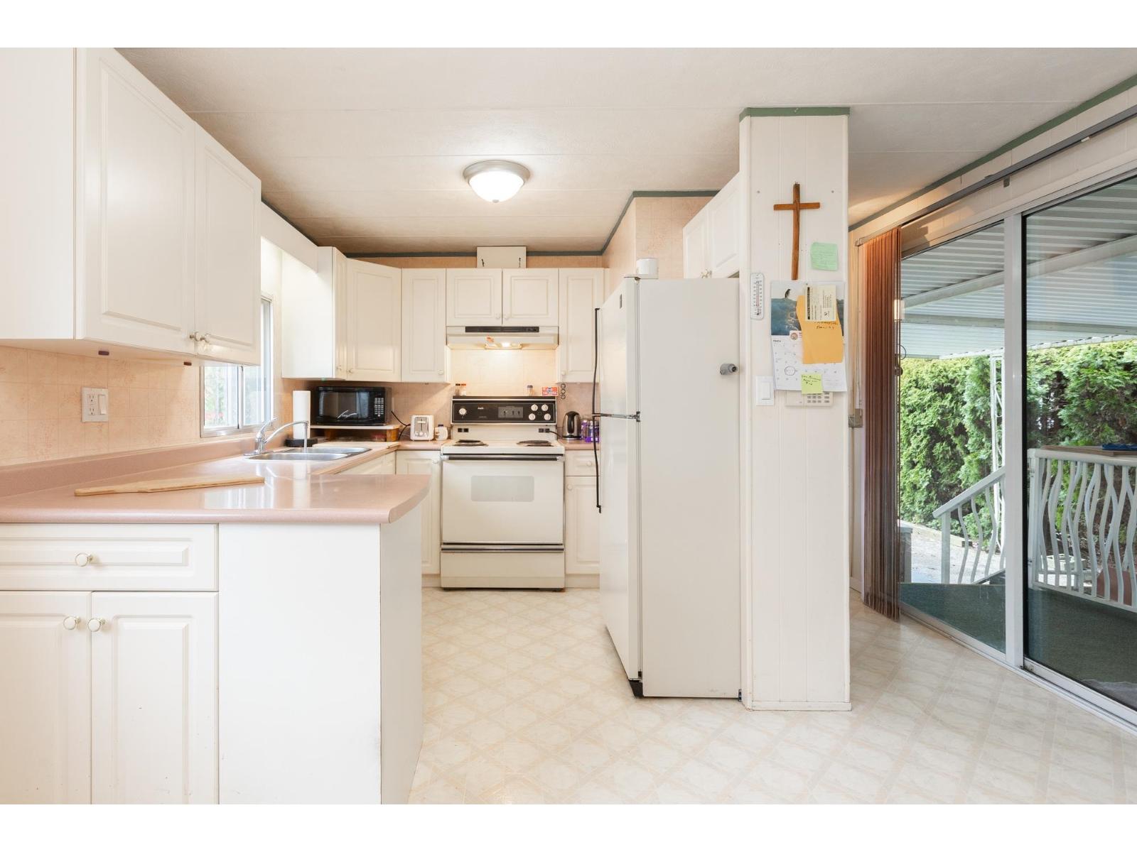 2058 Cumbria Drive, Surrey, British Columbia  V4A 5J9 - Photo 7 - R3105243