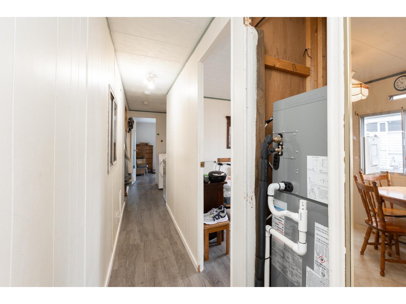 2058 Cumbria Drive, Surrey, British Columbia  V4A 5J9 - Photo 12 - R3105243