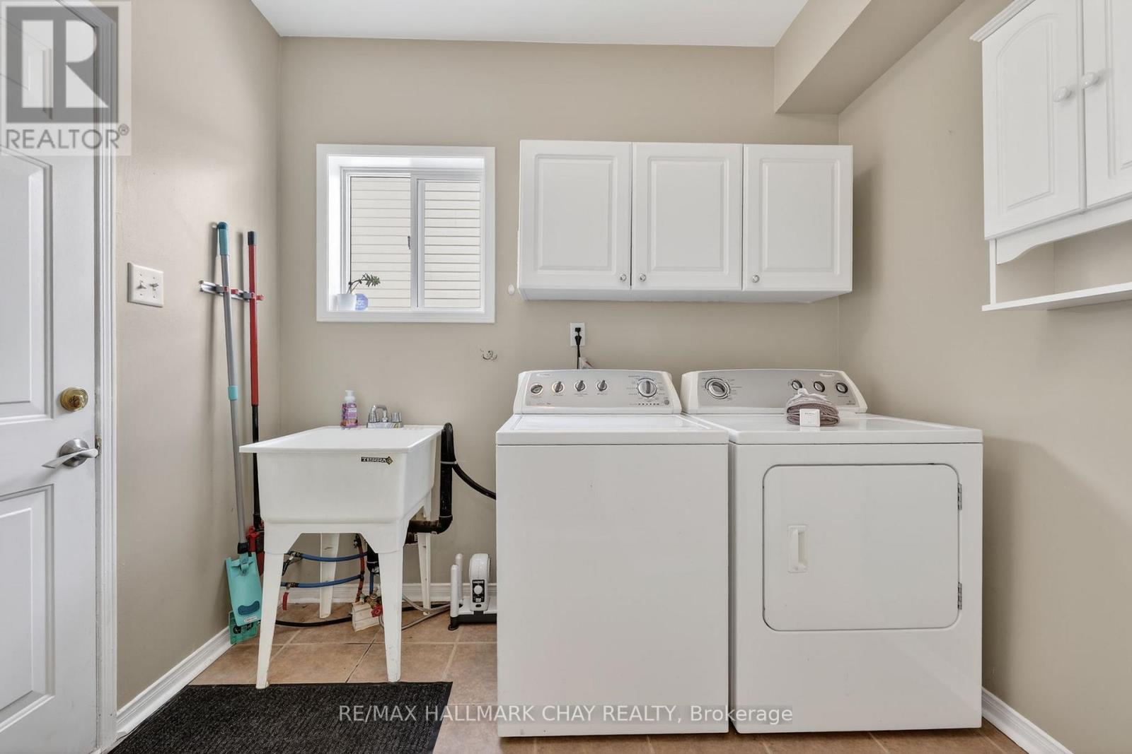 87 Truax Crescent, Essa (Angus), Ontario  L3W 0C1 - Photo 13 - N12938960