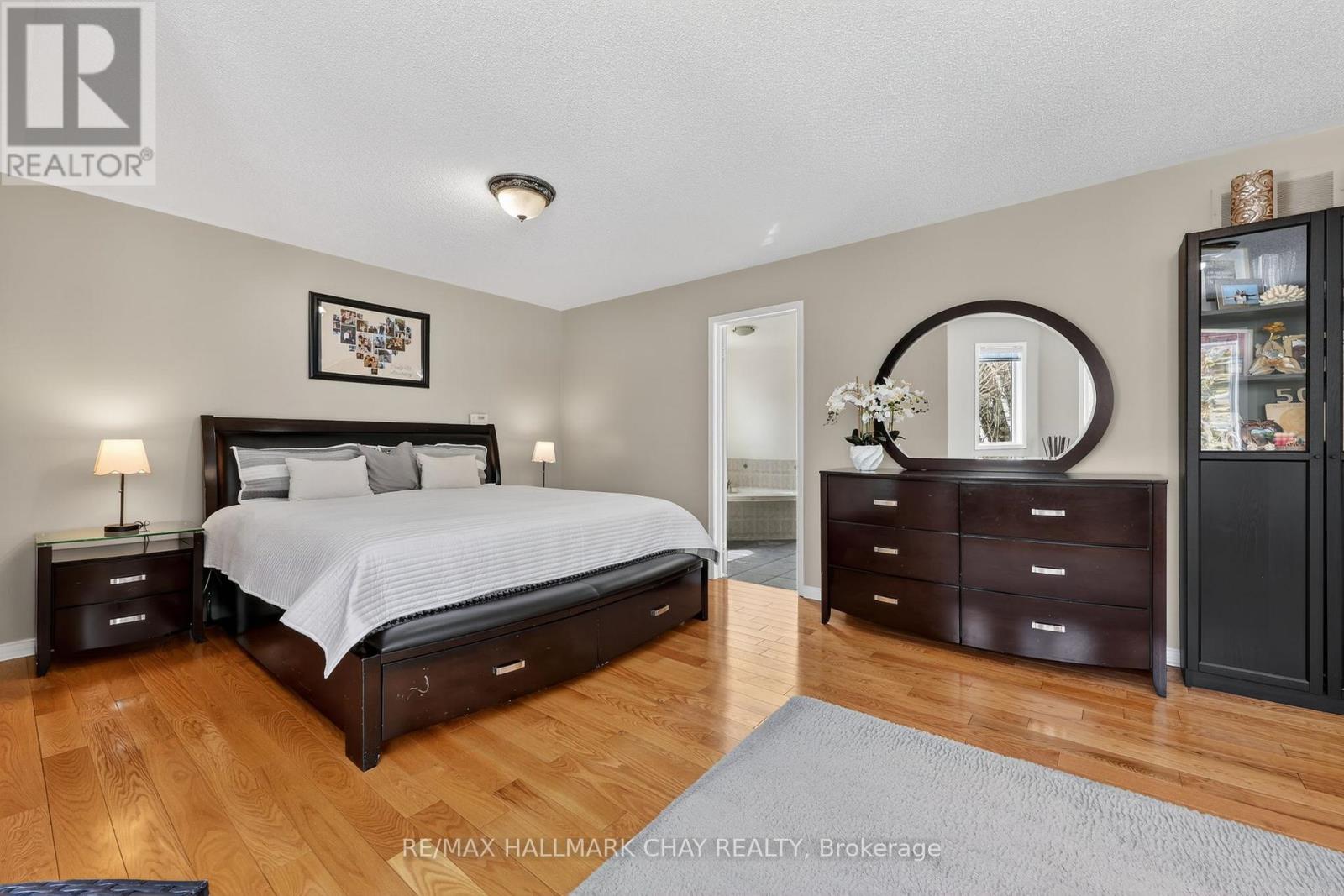 87 Truax Crescent, Essa (Angus), Ontario  L3W 0C1 - Photo 16 - N12938960