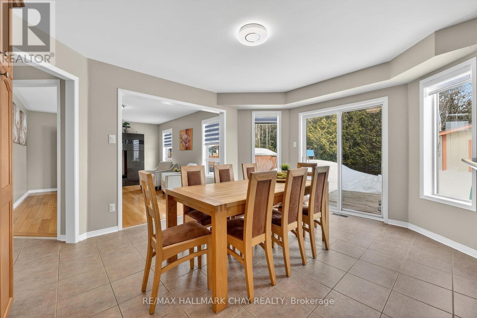 87 Truax Crescent, Essa (Angus), Ontario  L3W 0C1 - Photo 7 - N12938960