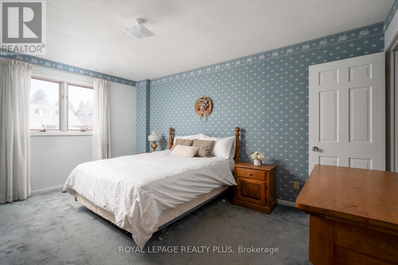 222 Centre Street W, Richmond Hill, Ontario  L4C 5K1 - Photo 28 - N12939096