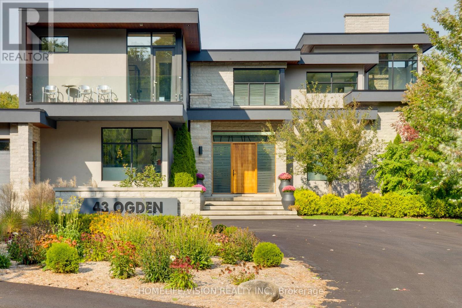 43 Ogden Crescent, Whitchurch-Stouffville, Ontario  L4A 1P1 - Photo 3 - N12939190