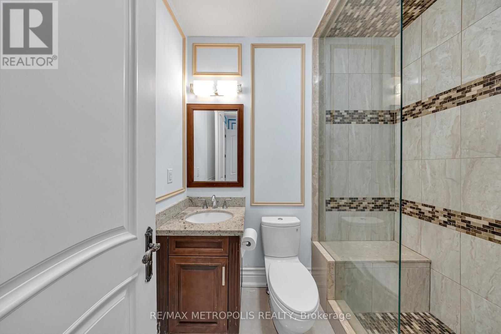 9 Alai Circle, Markham, Ontario  L3R 1E2 - Photo 22 - N12939206