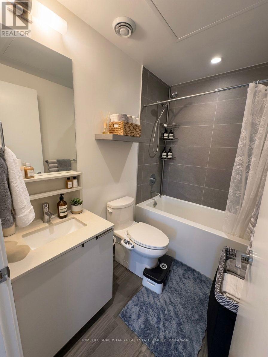 3801 - 5 Buttermill Avenue, Vaughan, Ontario  L4K 0J5 - Photo 11 - N12939214