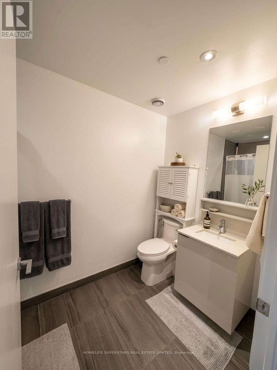 3801 - 5 Buttermill Avenue, Vaughan, Ontario  L4K 0J5 - Photo 13 - N12939214