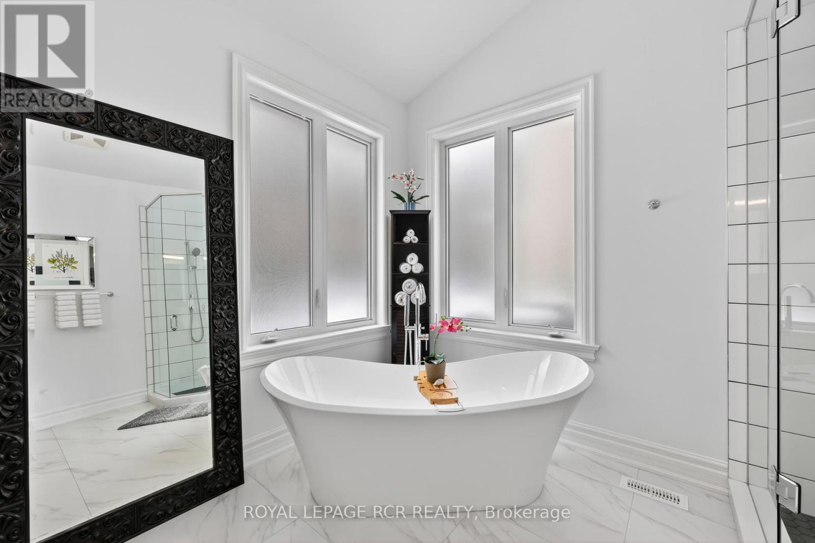 7 Loggers Trail, Whitchurch-Stouffville, Ontario L9P 1M9 - Photo 15 - N12939232