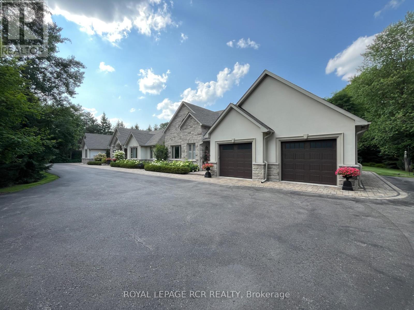 7 Loggers Trail, Whitchurch-Stouffville, Ontario L9P 1M9 - Photo 3 - N12939232