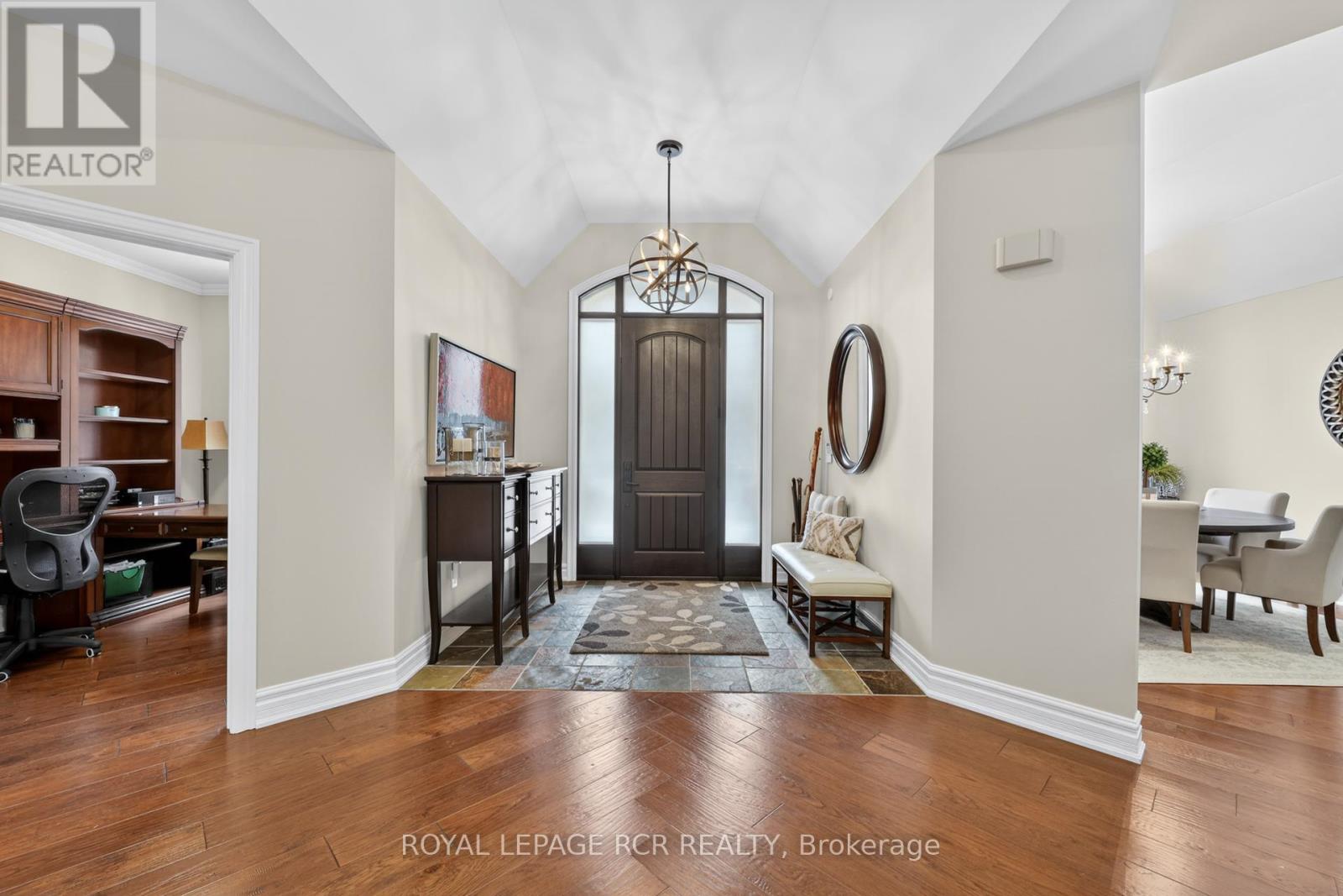 7 Loggers Trail, Whitchurch-Stouffville, Ontario L9P 1M9 - Photo 5 - N12939232