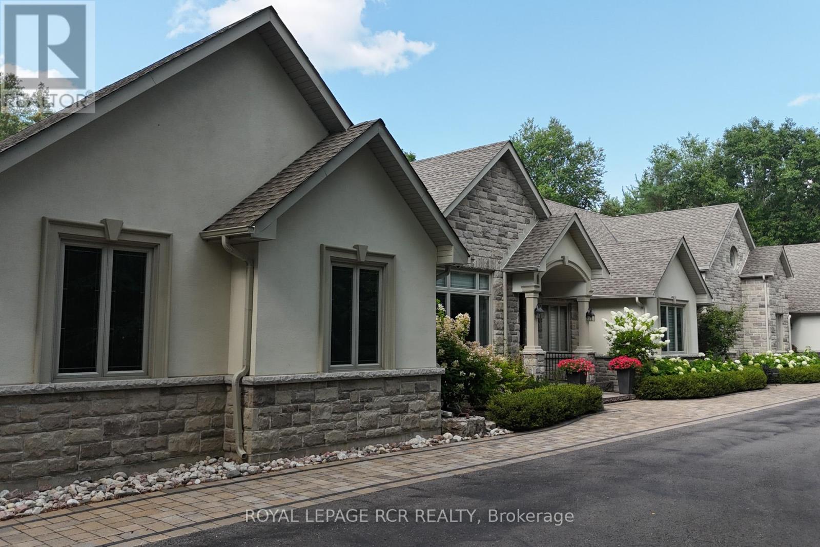 7 Loggers Trail, Whitchurch-Stouffville, Ontario L9P 1M9 - Photo 50 - N12939232