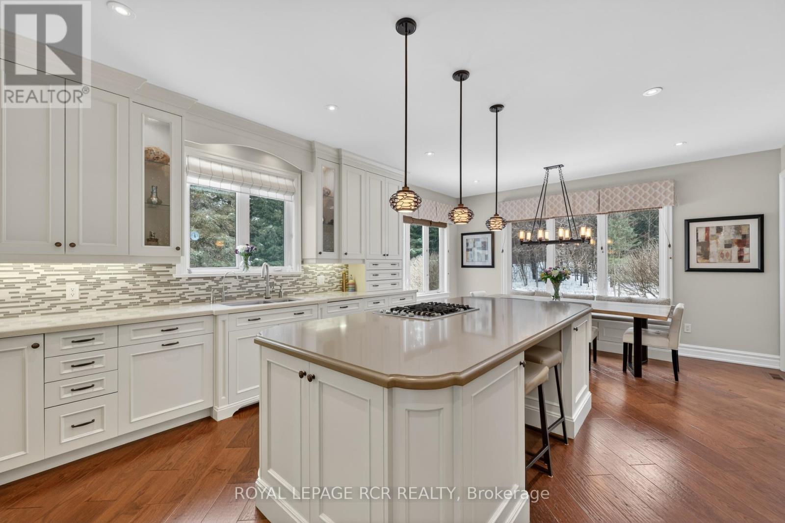 7 Loggers Trail, Whitchurch-Stouffville, Ontario L9P 1M9 - Photo 9 - N12939232