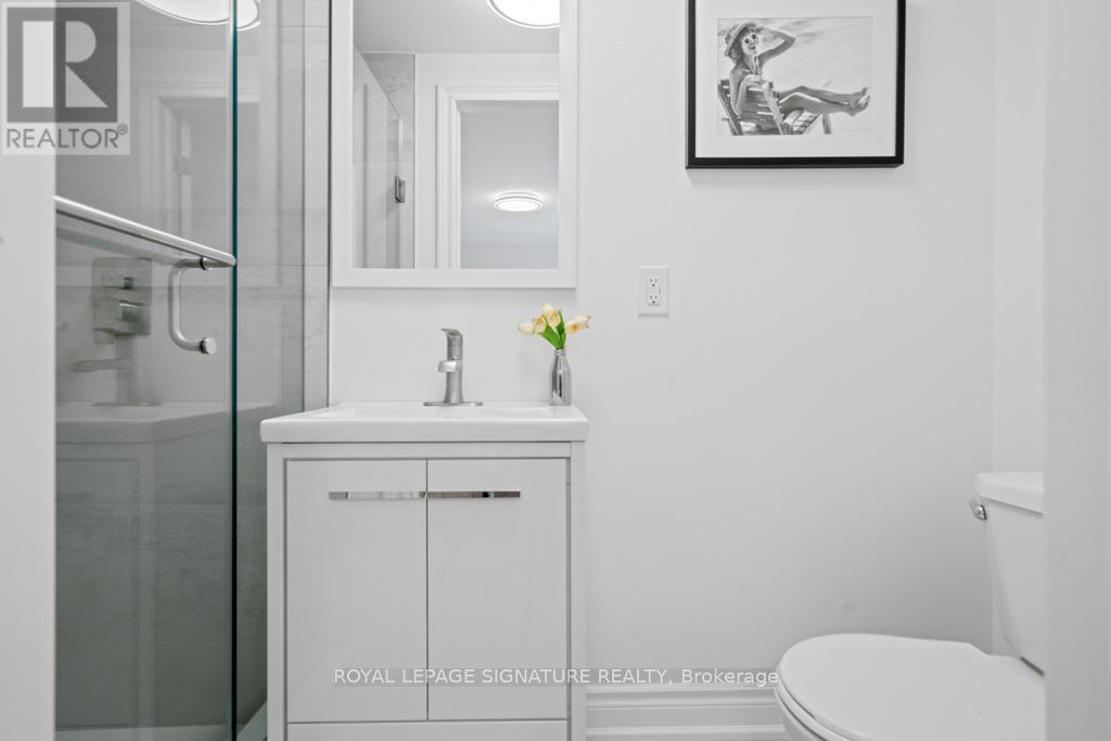 227 Thoms Crescent, Newmarket, Ontario  L3Y 1C9 - Photo 13 - N12939236