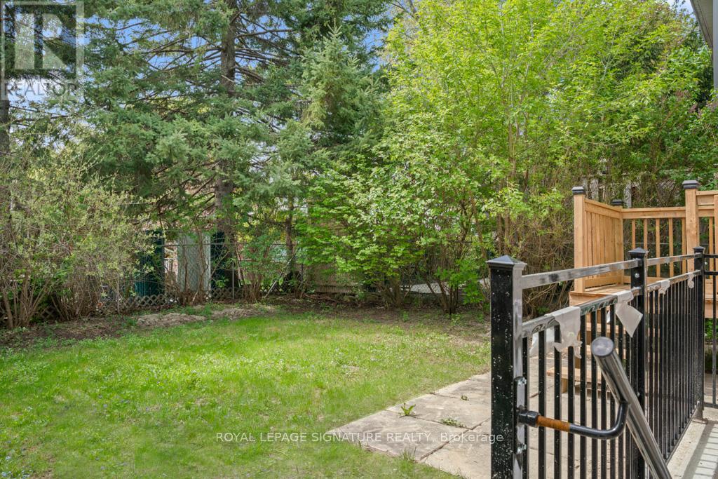 227 Thoms Crescent, Newmarket, Ontario  L3Y 1C9 - Photo 30 - N12939236