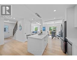 227 THOMS CRESCENT, Newmarket, Ontario