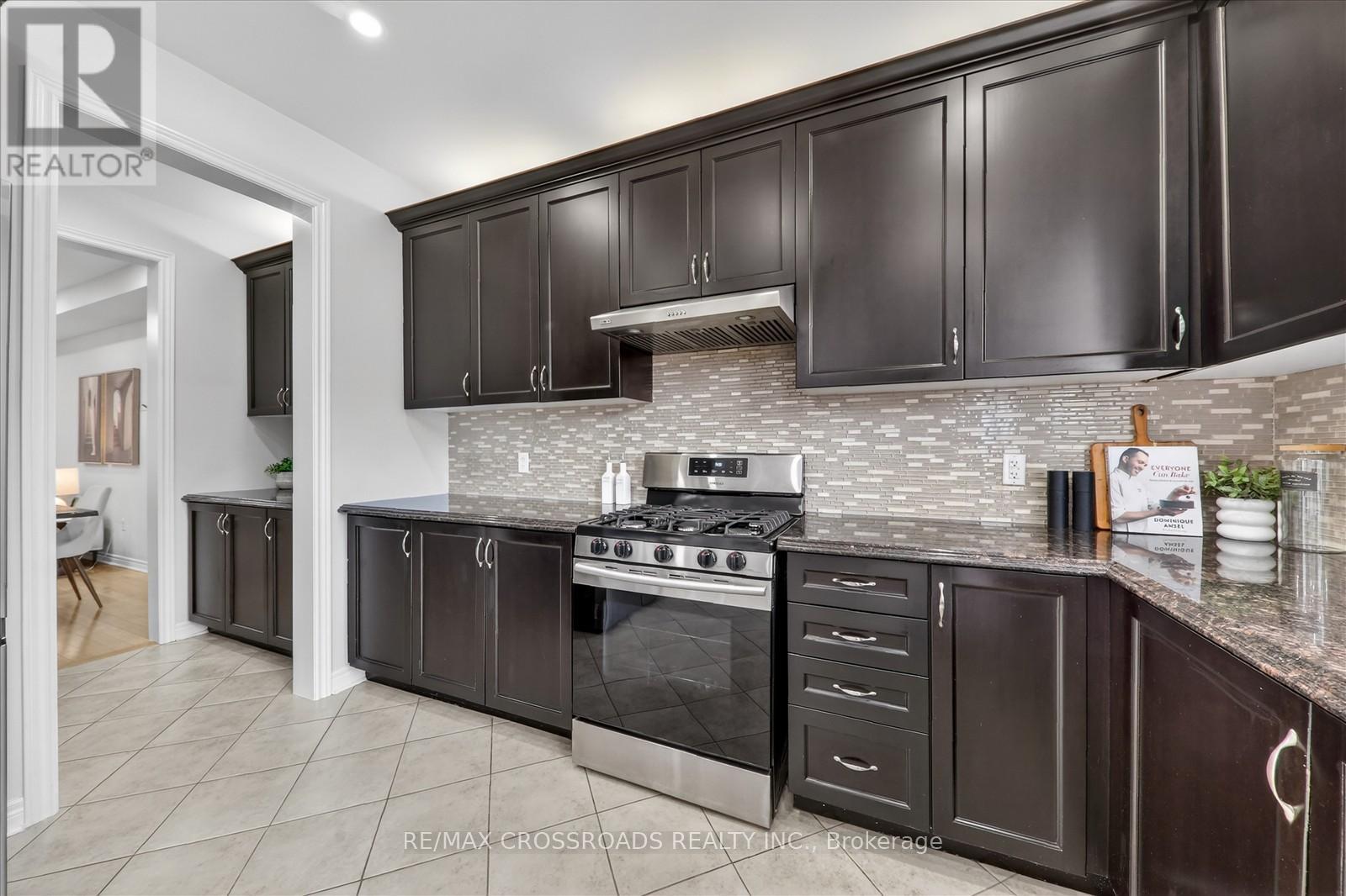 10 Sedore Street, Markham (Greensborough), Ontario  L6E 0K2 - Photo 20 - N12939244