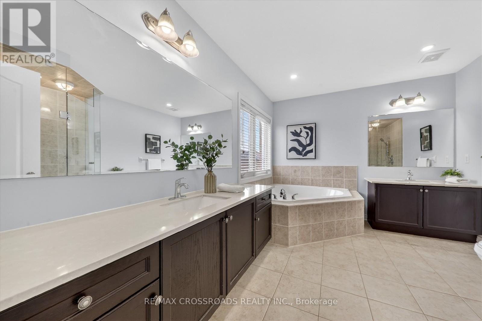 10 Sedore Street, Markham (Greensborough), Ontario  L6E 0K2 - Photo 35 - N12939244