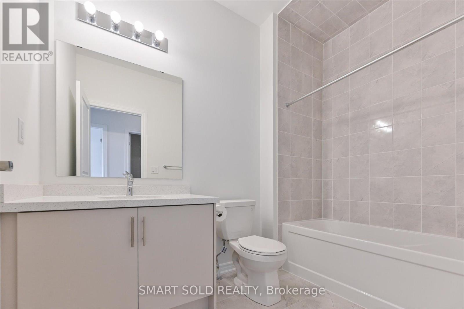 78 Tipp Drive, Richmond Hill, Ontario  L4E 1A2 - Photo 30 - N12939246