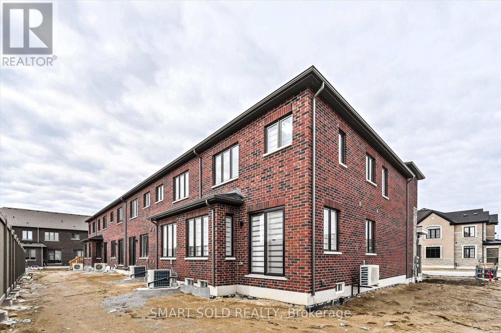 78 Tipp Drive, Richmond Hill, Ontario  L4E 1A2 - Photo 34 - N12939246