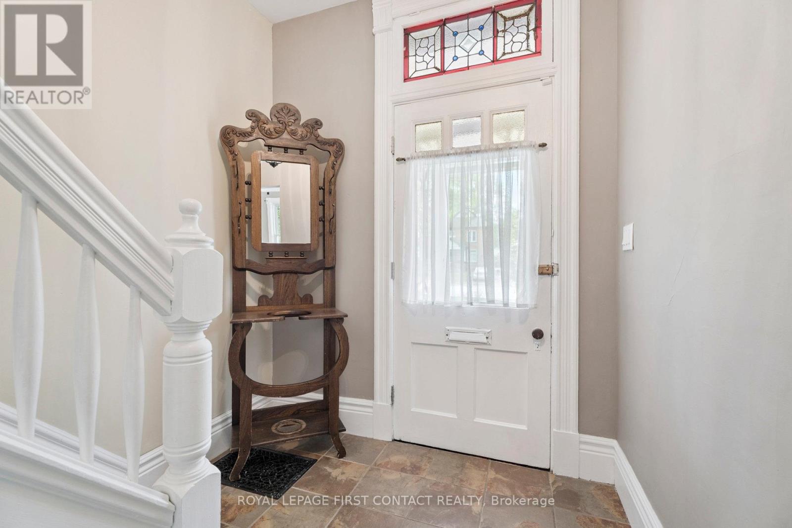 55 Burton Avenue, Barrie, Ontario  L4N 2R5 - Photo 6 - S12790616