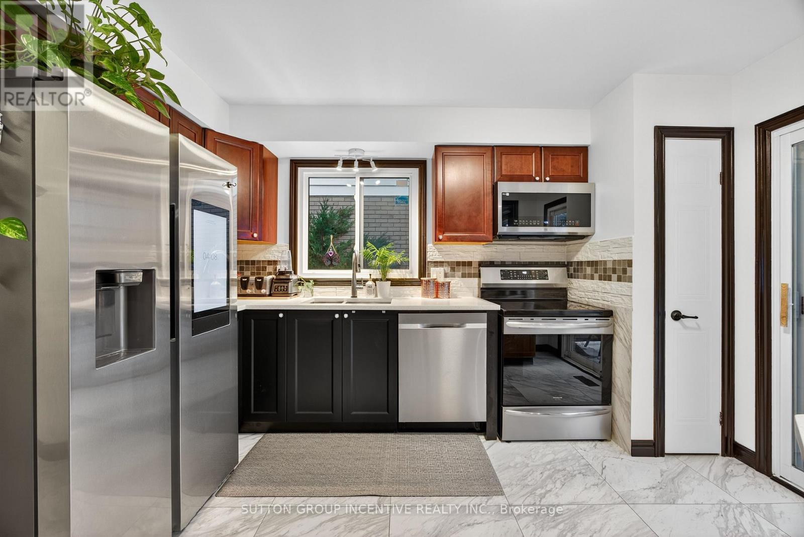 113 Garden Drive, Barrie, Ontario  L4N 5T9 - Photo 15 - S12939004