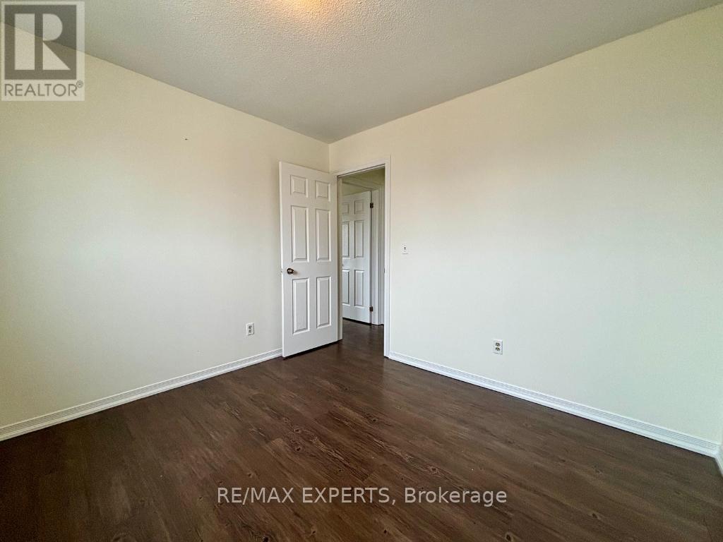 Unknown Address, ,     - Photo 10 - S12939136