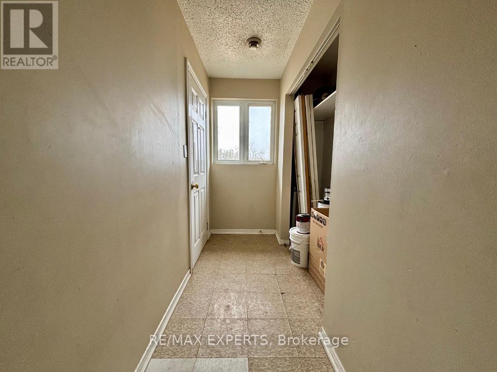 Unknown Address, ,     - Photo 21 - S12939136