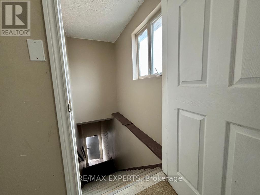 Unknown Address, ,     - Photo 22 - S12939136