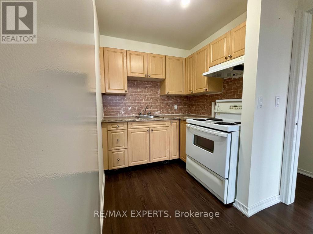 Unknown Address, ,     - Photo 4 - S12939136