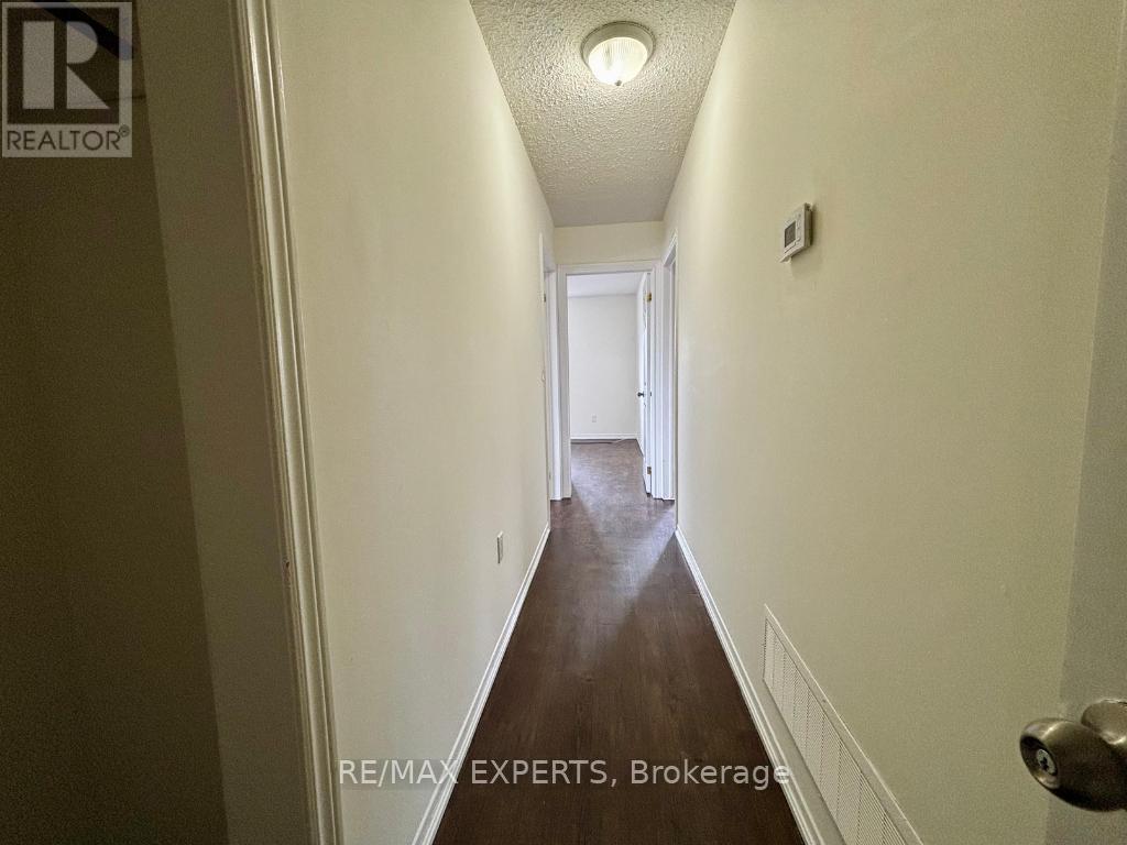 Unknown Address, ,     - Photo 5 - S12939136