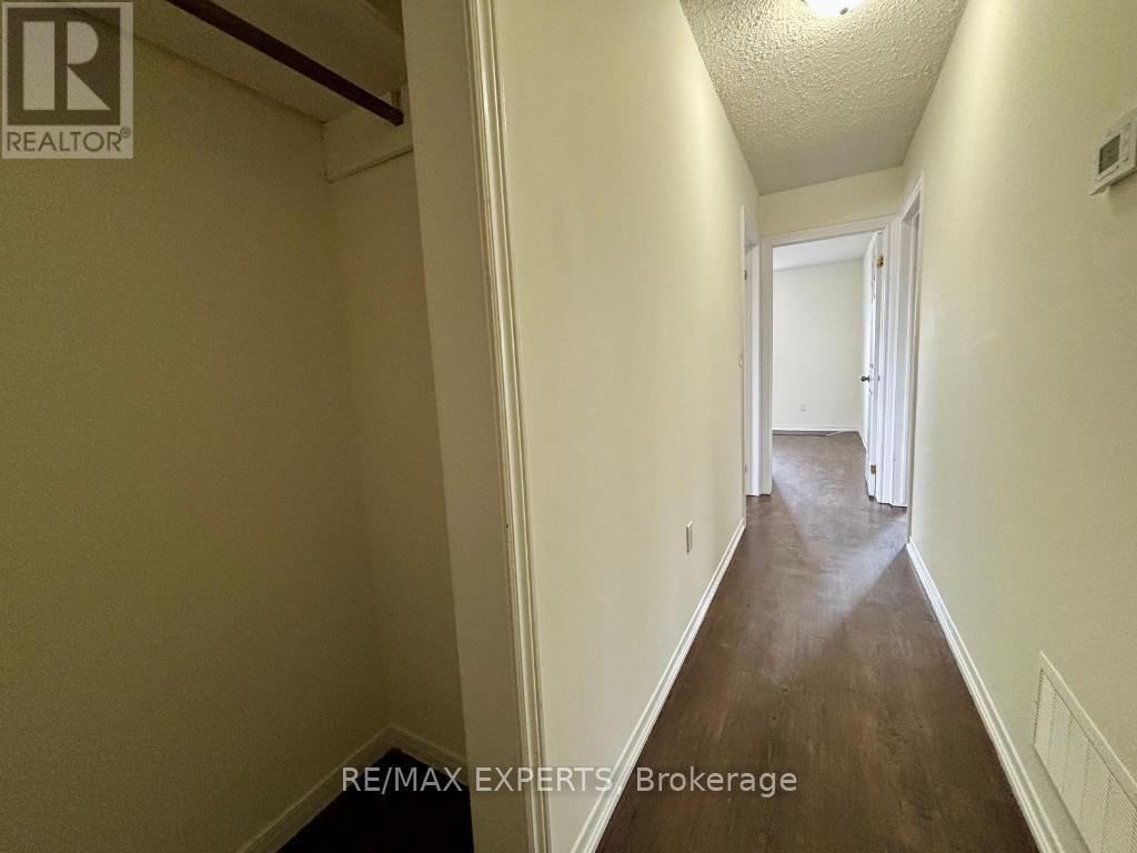 Unknown Address, ,     - Photo 6 - S12939136