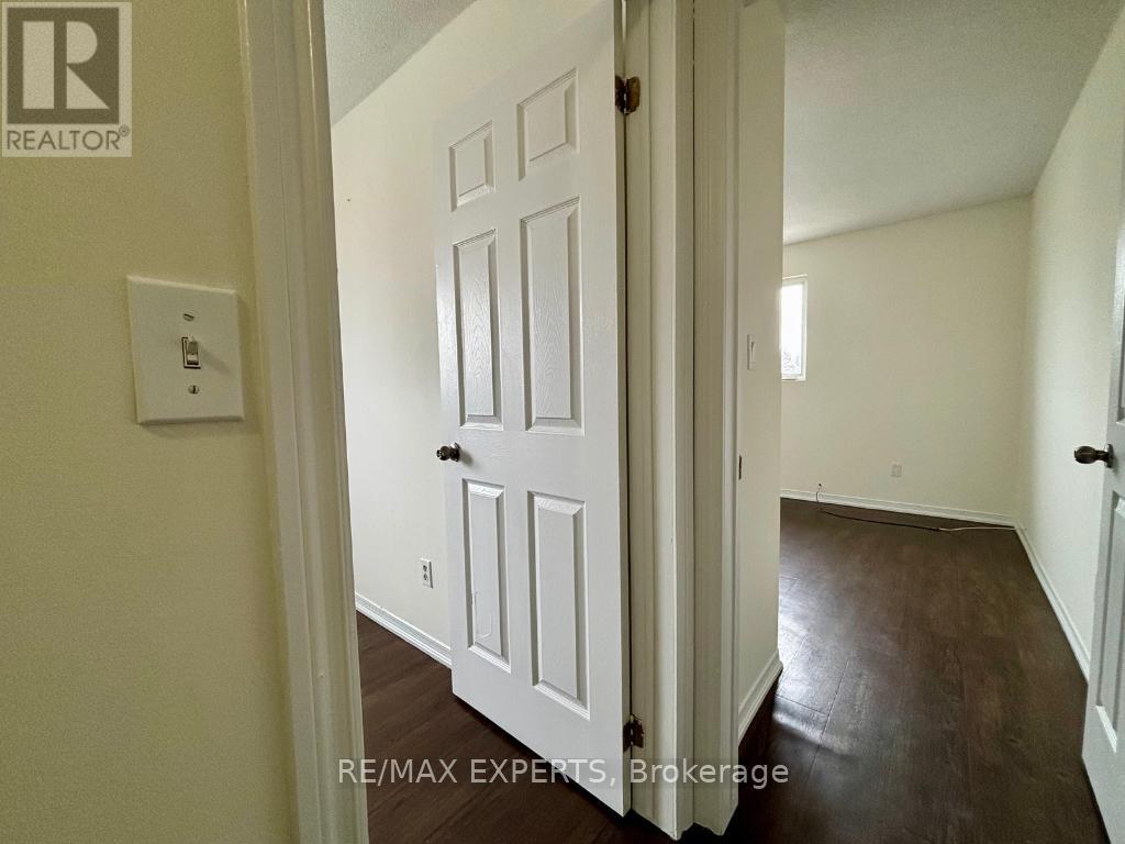 Unknown Address, ,     - Photo 7 - S12939136