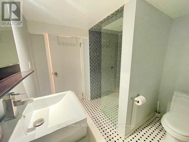 425 River Side Drive, Oakville, Ontario  L6K 3N6 - Photo 42 - W12810830