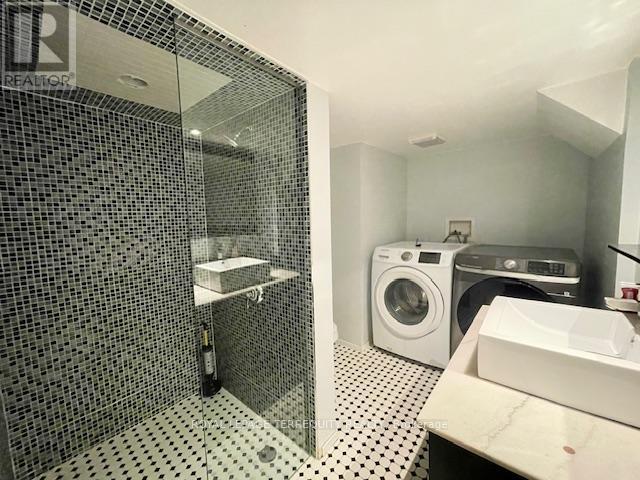 425 River Side Drive, Oakville, Ontario  L6K 3N6 - Photo 43 - W12810830