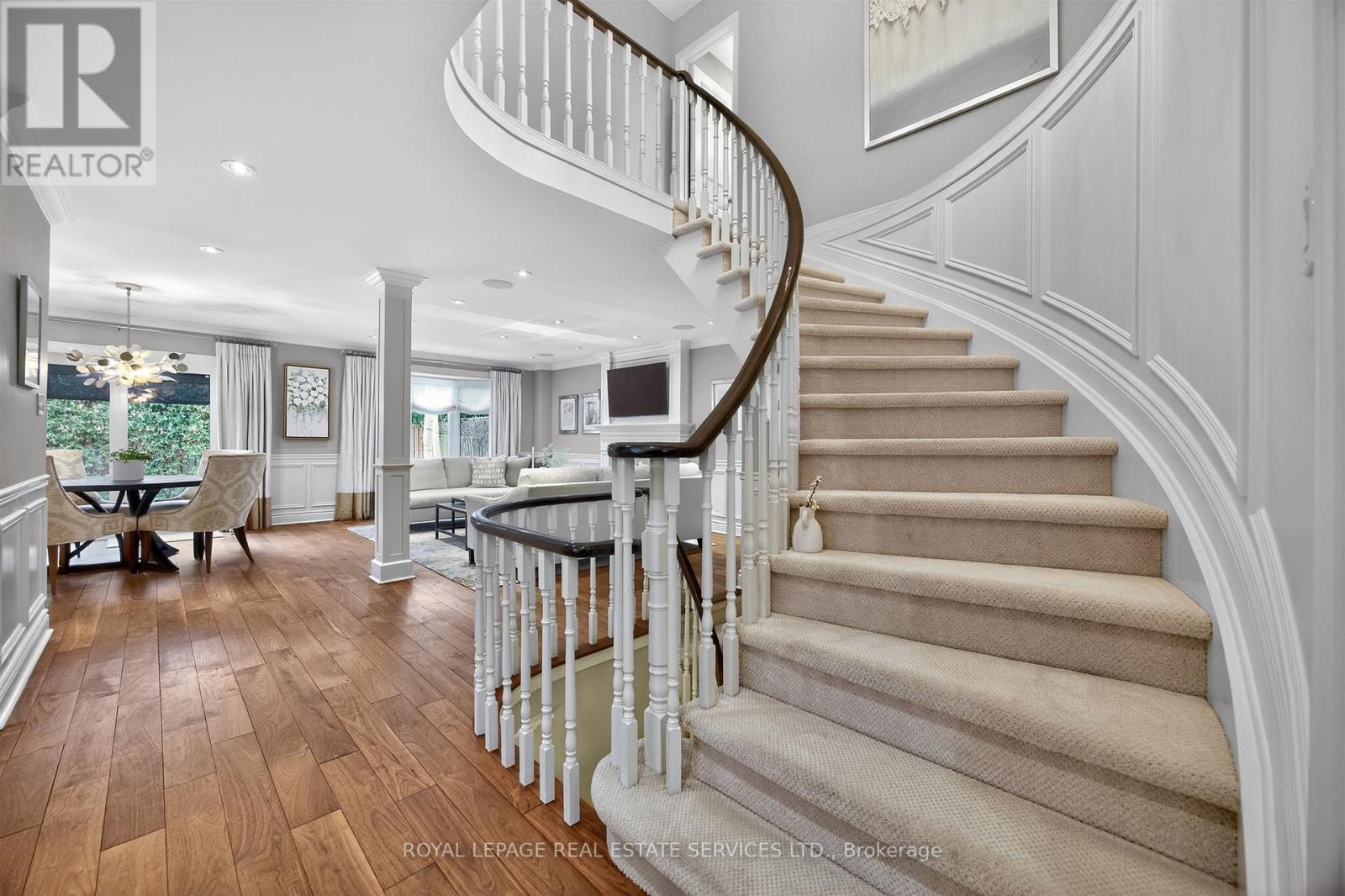 1882 Flintlock Court, Mississauga (Erin Mills), Ontario  L5L 3E1 - Photo 8 - W12938956