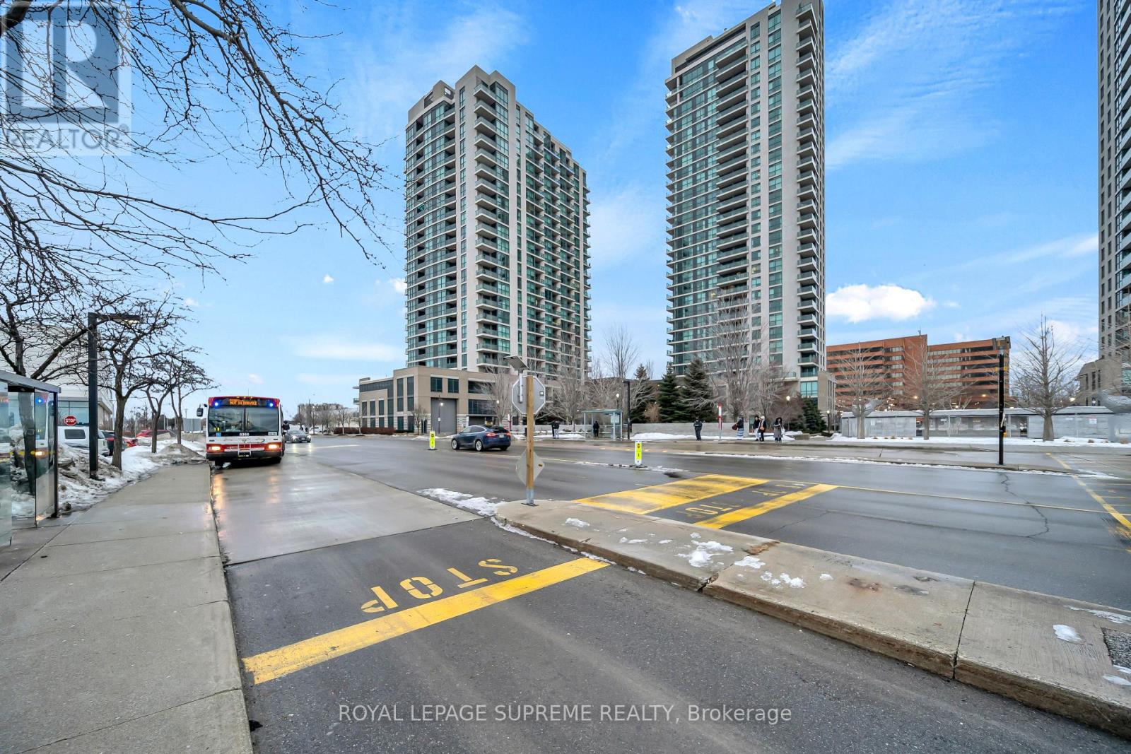 1804 - 205 Sherway Gardens Road, Toronto, Ontario  M9C 0A5 - Photo 3 - W12938962