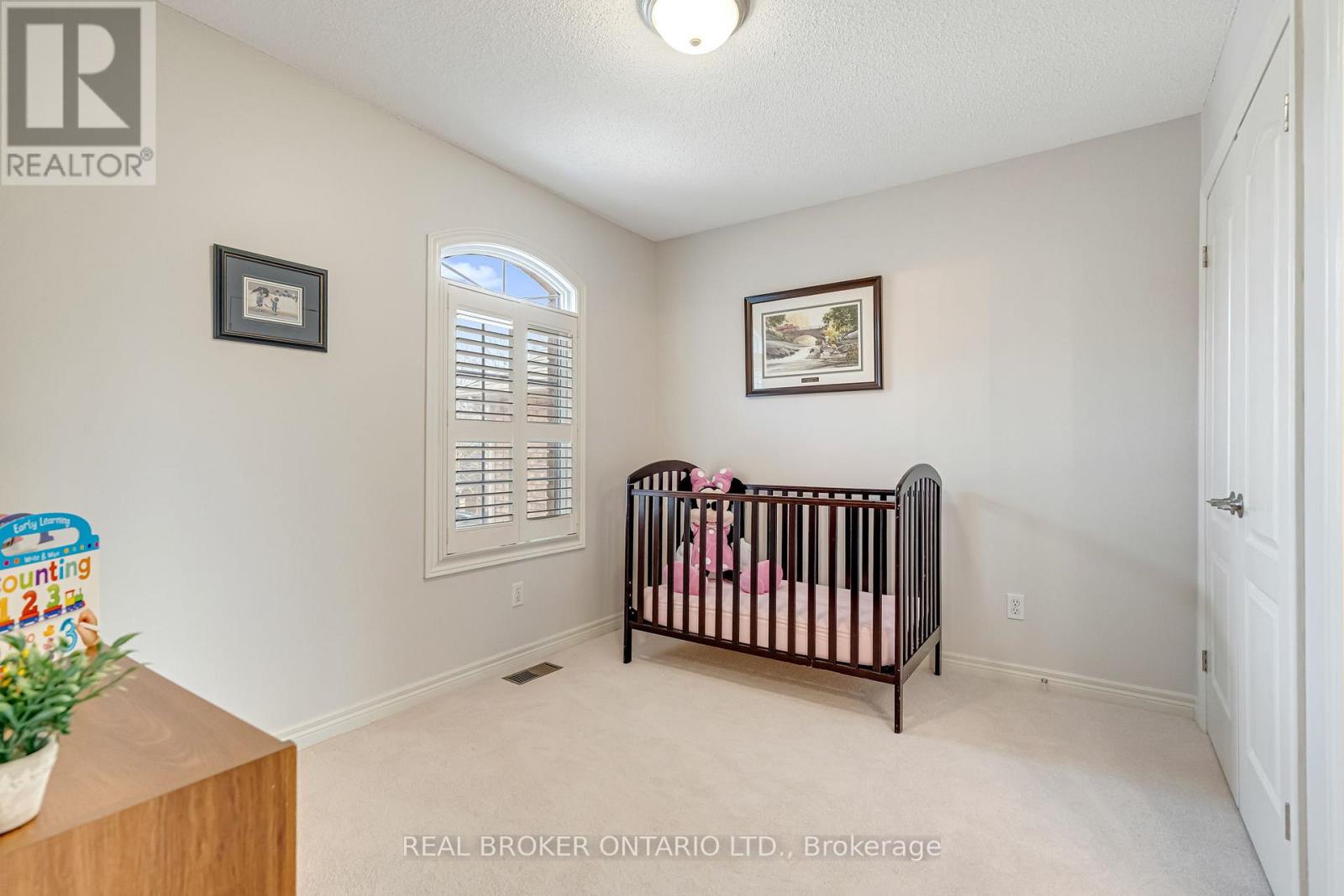 2423 Valley Heights Crescent, Oakville, Ontario  L6H 6X2 - Photo 28 - W12938964