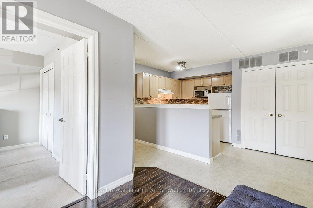 210 - 2065 Appleby Line, Burlington, Ontario  L7L 7H2 - Photo 14 - W12938968