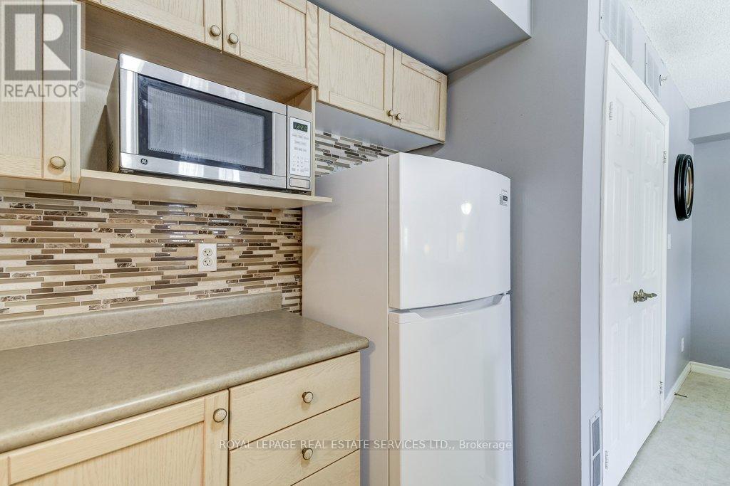 210 - 2065 Appleby Line, Burlington, Ontario  L7L 7H2 - Photo 16 - W12938968